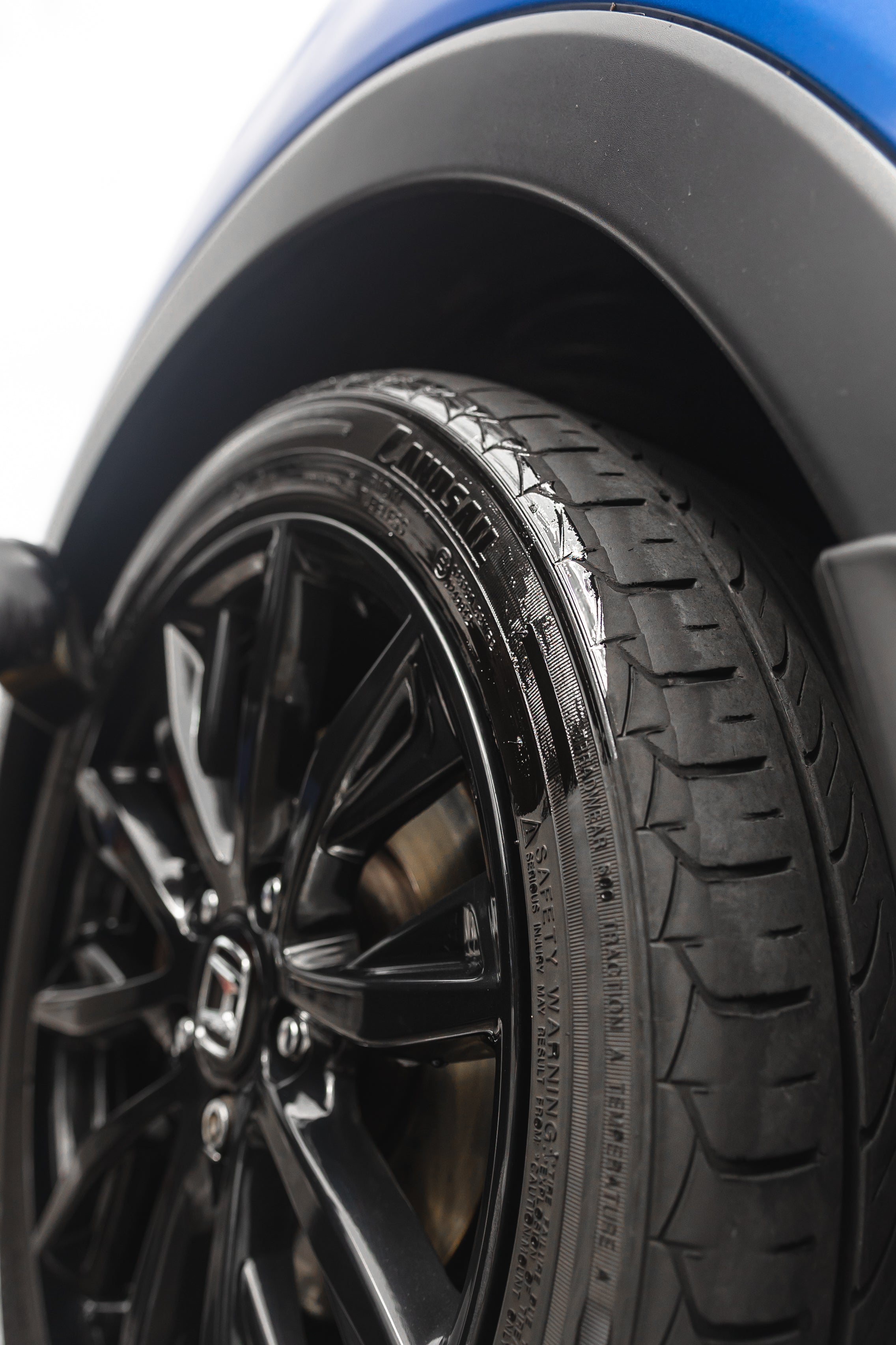 Duel Profile Tyre and Trim Dressing - BostonPlates Autocare Centre