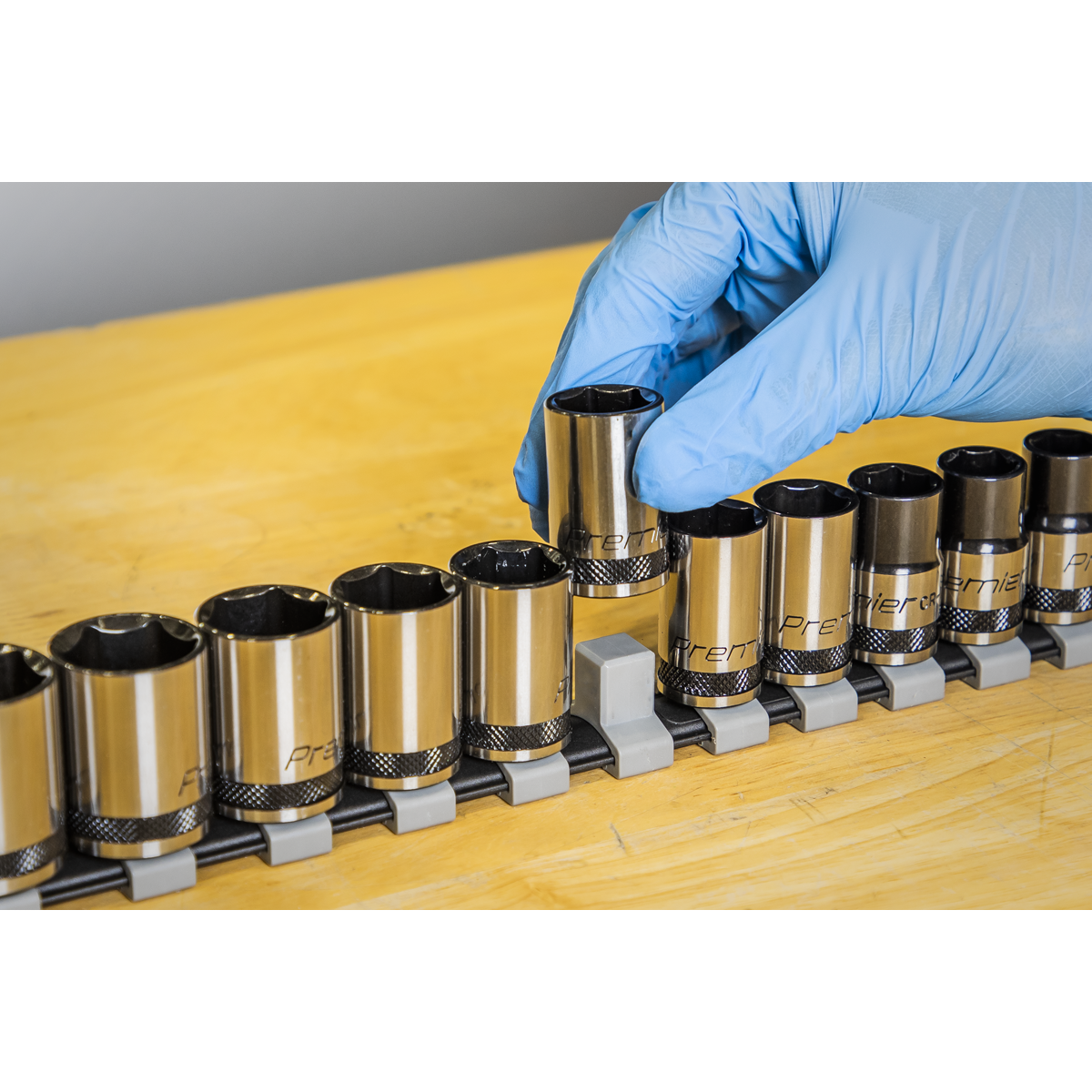 Sealey Premier Black Socket Set 1/2"Sq Drive 13pc AK7994 - BostonPlates Autocare Centre