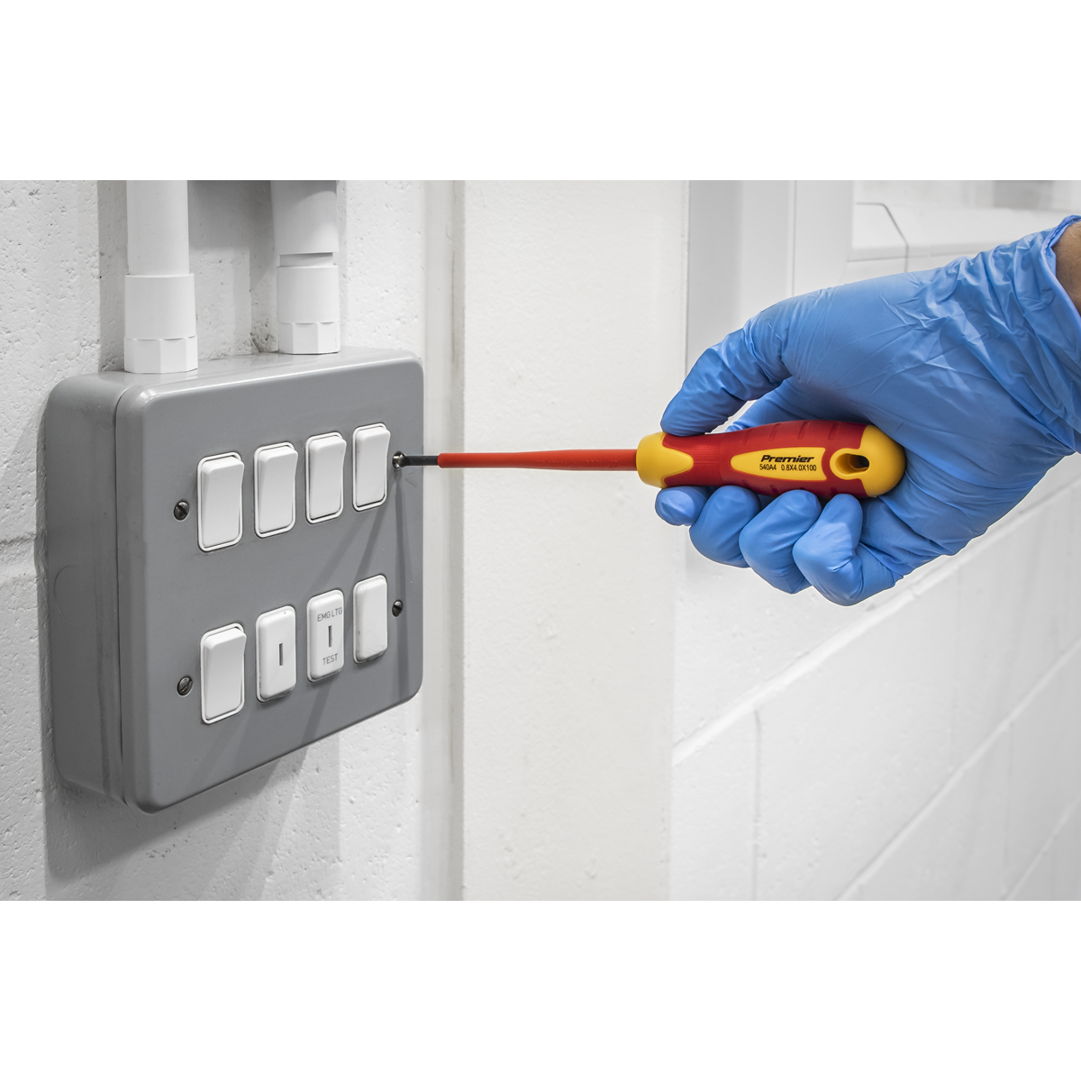 Sealey Premier Screwdriver Set 6pc - VDE Approved AK6130 - BostonPlates Autocare Centre