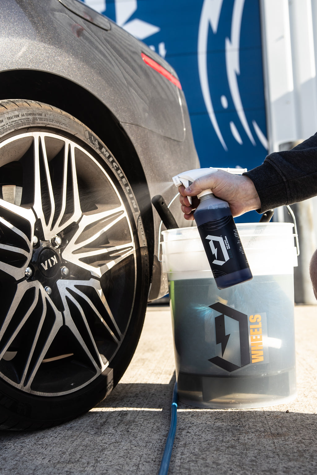 Duel Axis Acid Free Wheel Cleaner - BostonPlates Autocare Centre