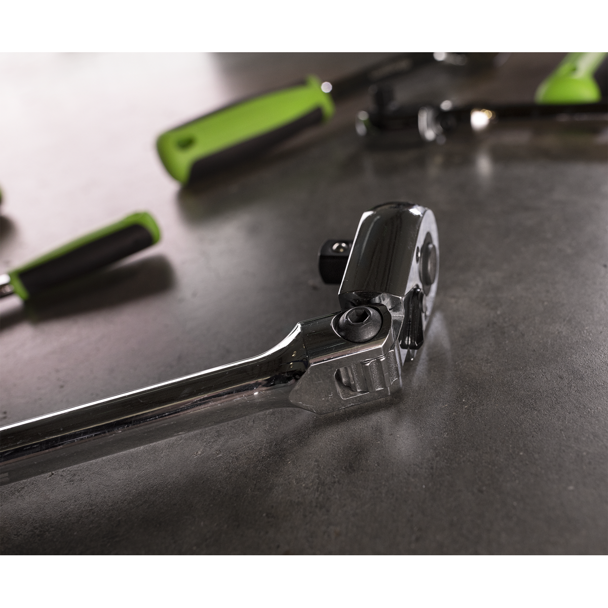 Siegen Extra-Long Flexi-Head Ratchet Wrench Flip Reverse 3/8"Sq Drive S01208 - BostonPlates Autocare Centre