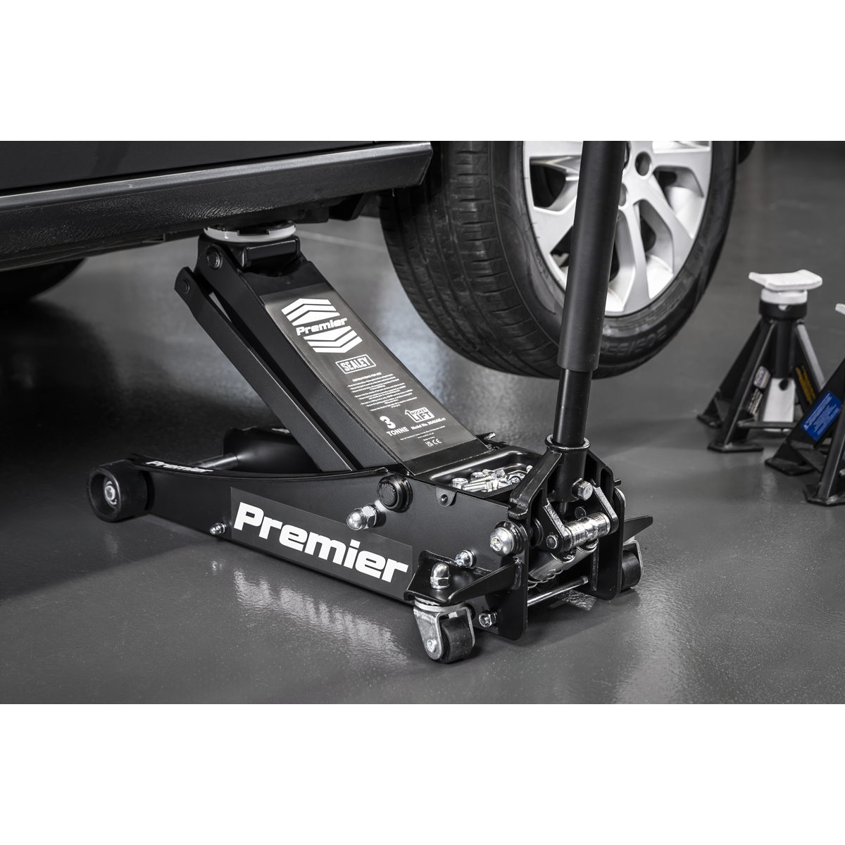 COMING SOON WIN  2x Premier Low Profile Trolley Jack with Rocket Lift 3 Tonne - Black 3040AB worth over £360