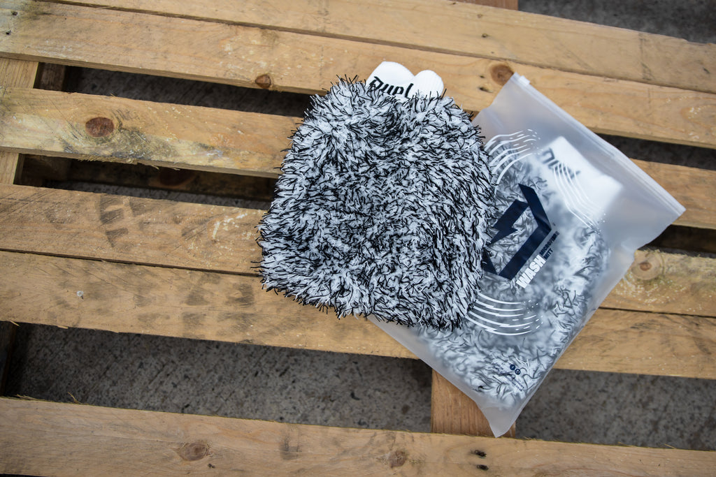 Duel Microfibre Wash Mitt - BostonPlates Autocare Centre