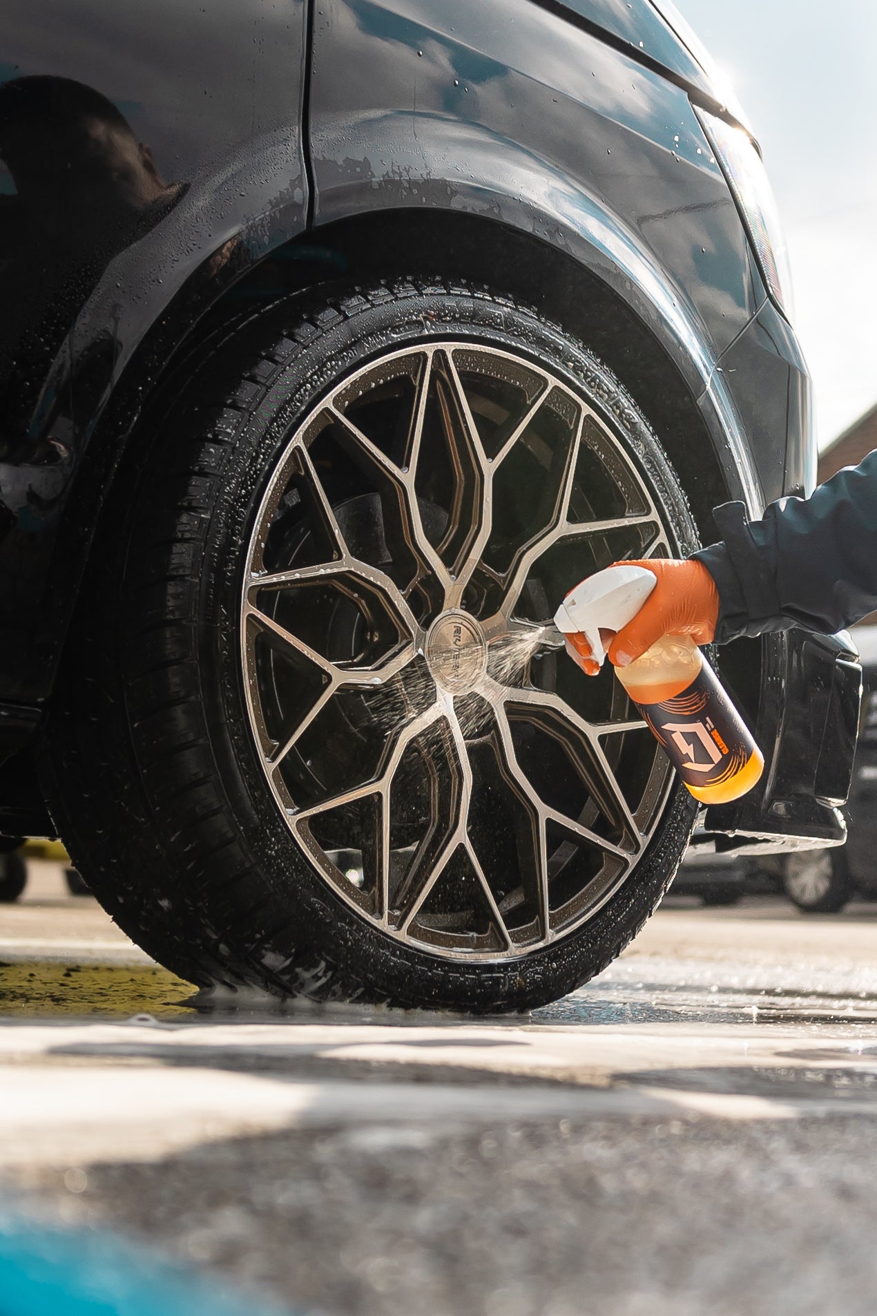 Duel Cleanse Tyre Cleaner - BostonPlates Autocare Centre