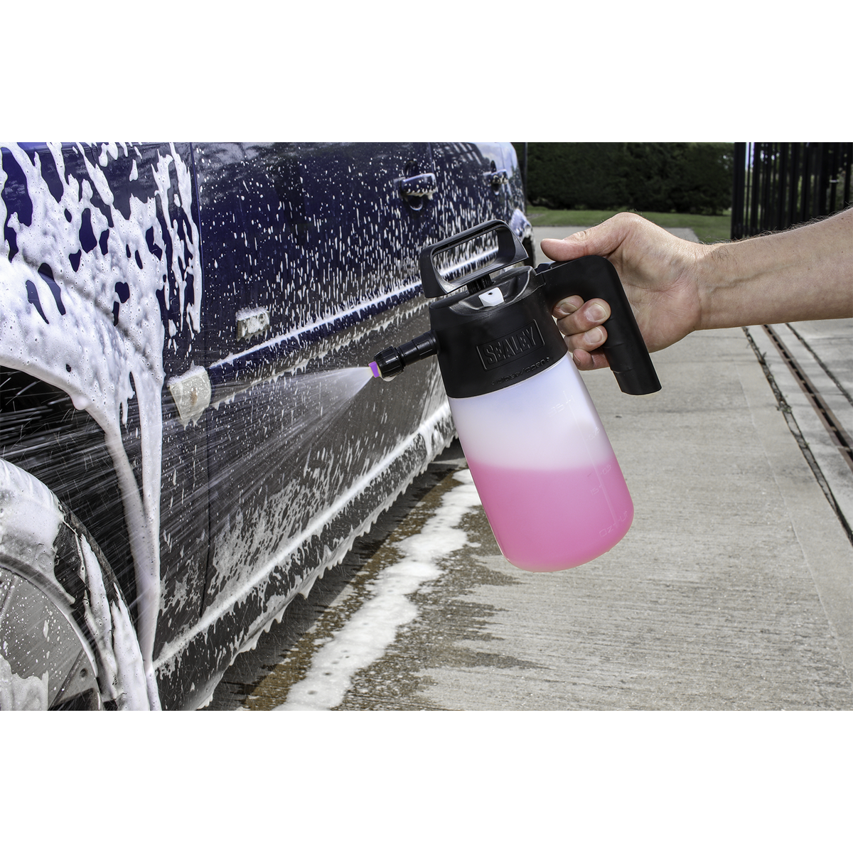 Sealey Premier Snow Foaming/Maintenance Pressure Sprayer SCSG08 - BostonPlates Autocare Centre