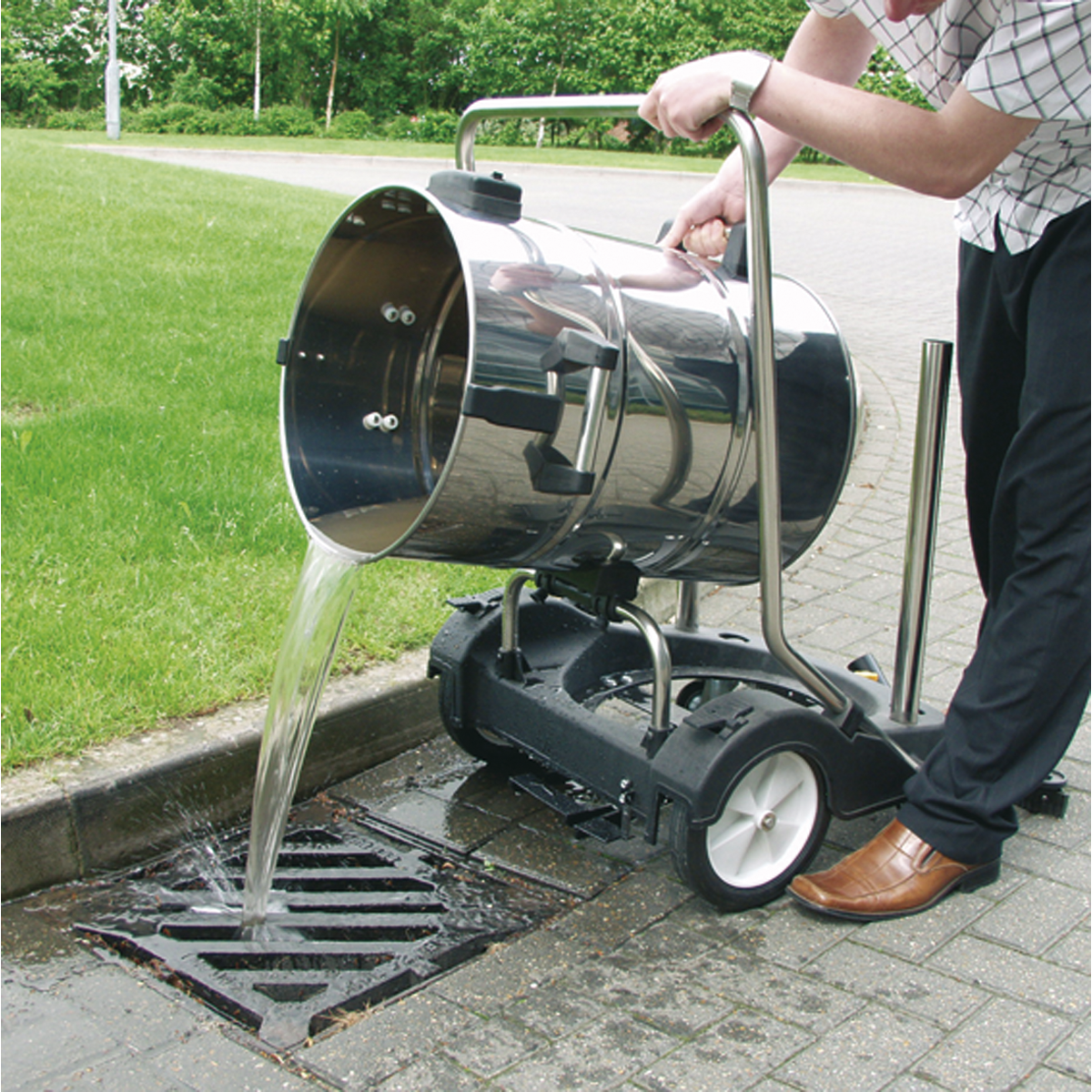 Industrial Vacuum Cleaner Wet & Dry Stainless Steel Swivel Empty 77L 2400W PC477 - BostonPlates Autocare Centre