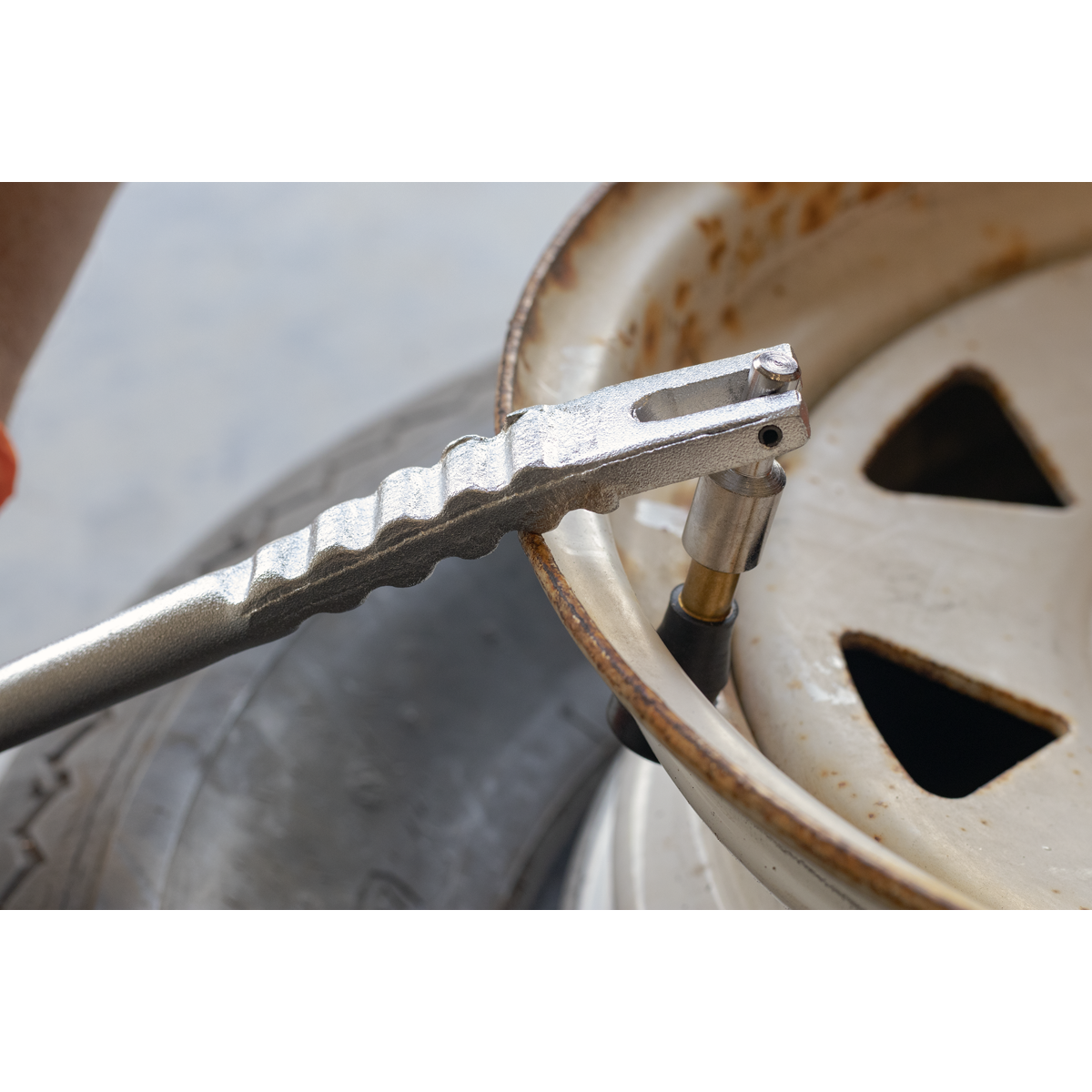 Sealey Tyre Valve Installer TST/TVI - BostonPlates Autocare Centre