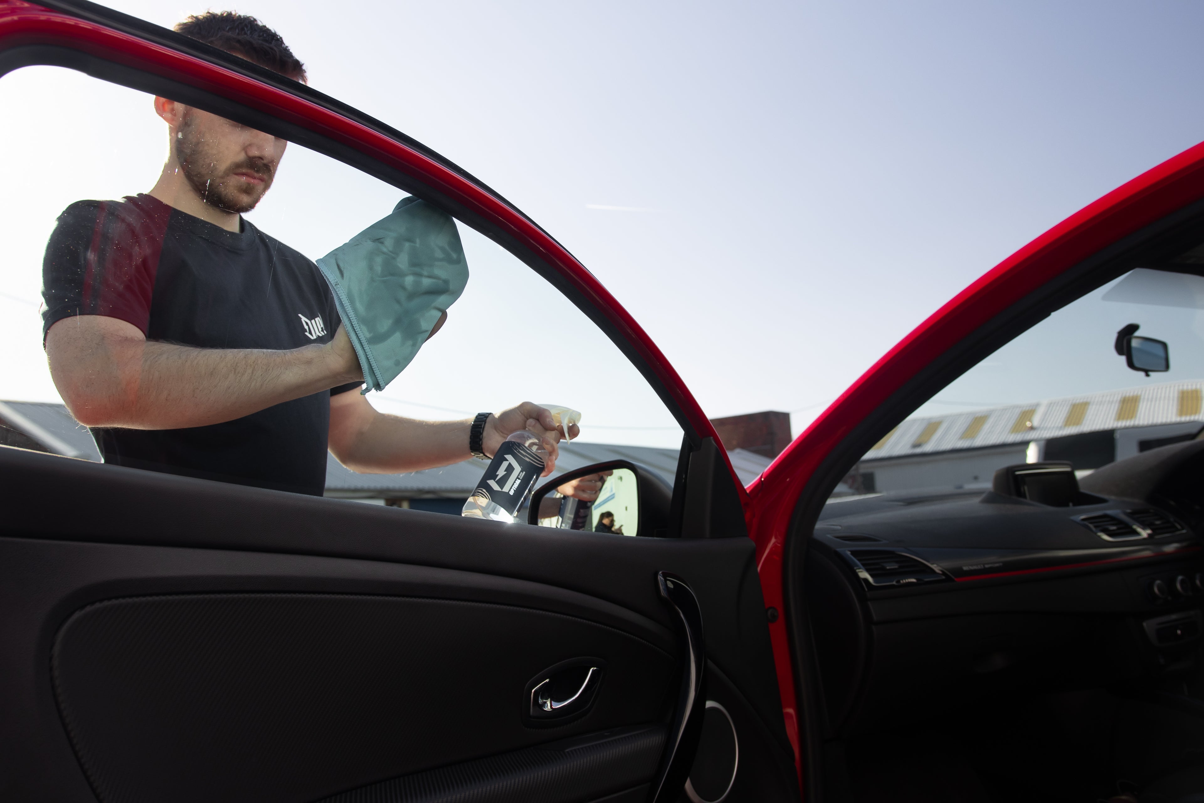 Duel Optical Window and Glass Cleaner - BostonPlates Autocare Centre