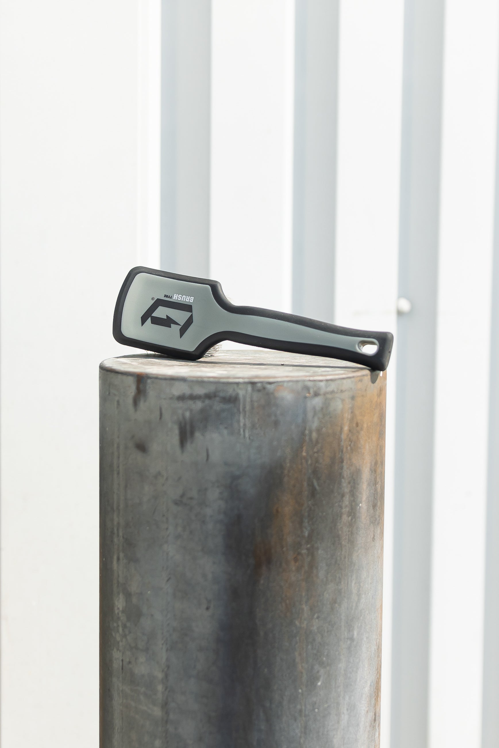 Duel Tyre Scrubbing Brush - BostonPlates Autocare Centre