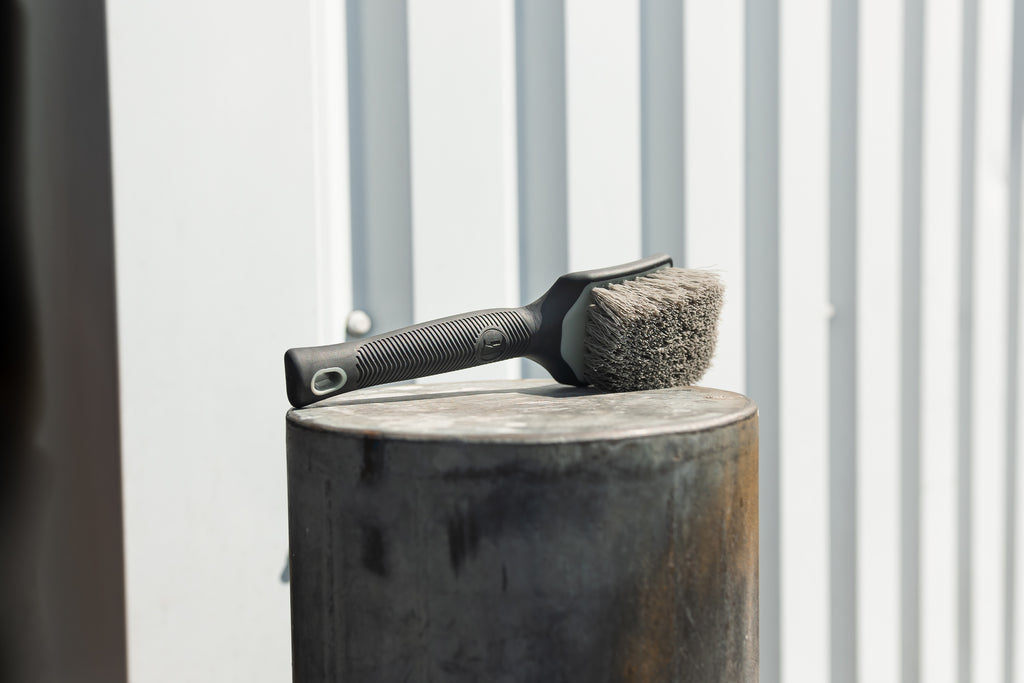 Duel Tyre Scrubbing Brush - BostonPlates Autocare Centre