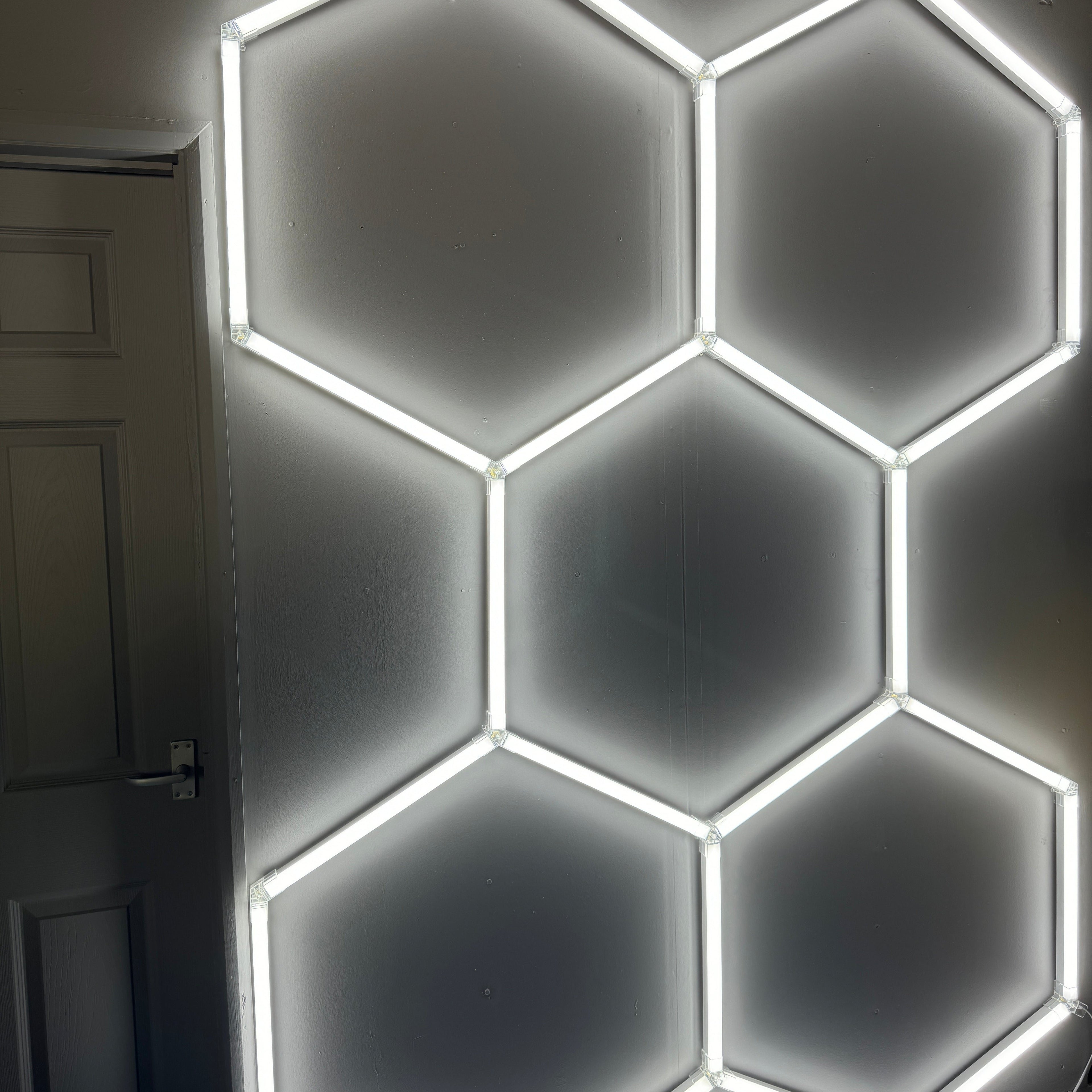 HEXAGON LED LIGHT (1 HEX TO 14 HEX SET UPS) - BostonPlates Autocare Centre