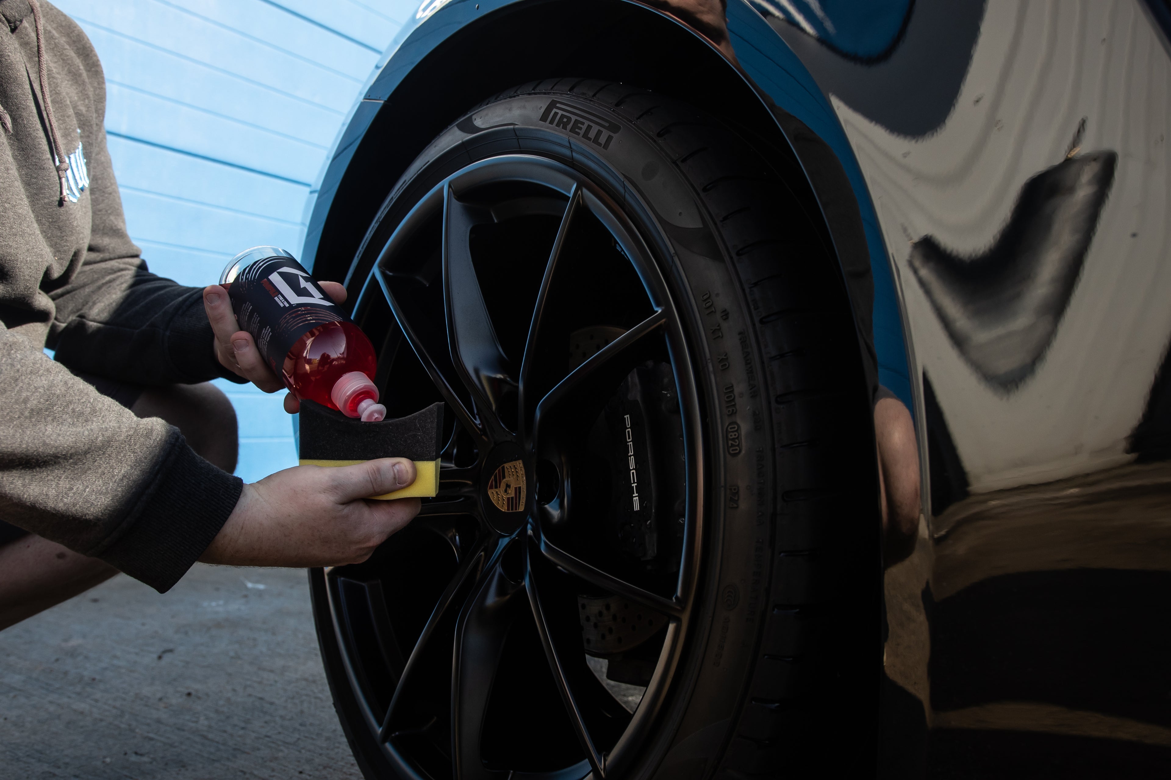Duel Profile Tyre and Trim Dressing - BostonPlates Autocare Centre