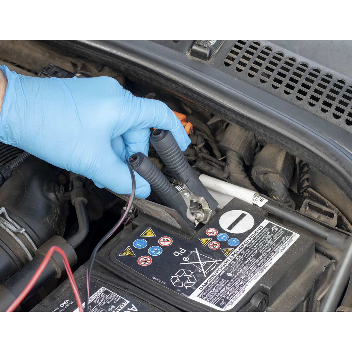 Sealey 6/12V Fully Automatic Battery Maintainer/Charger 1A SBC1 - BostonPlates Autocare Centre