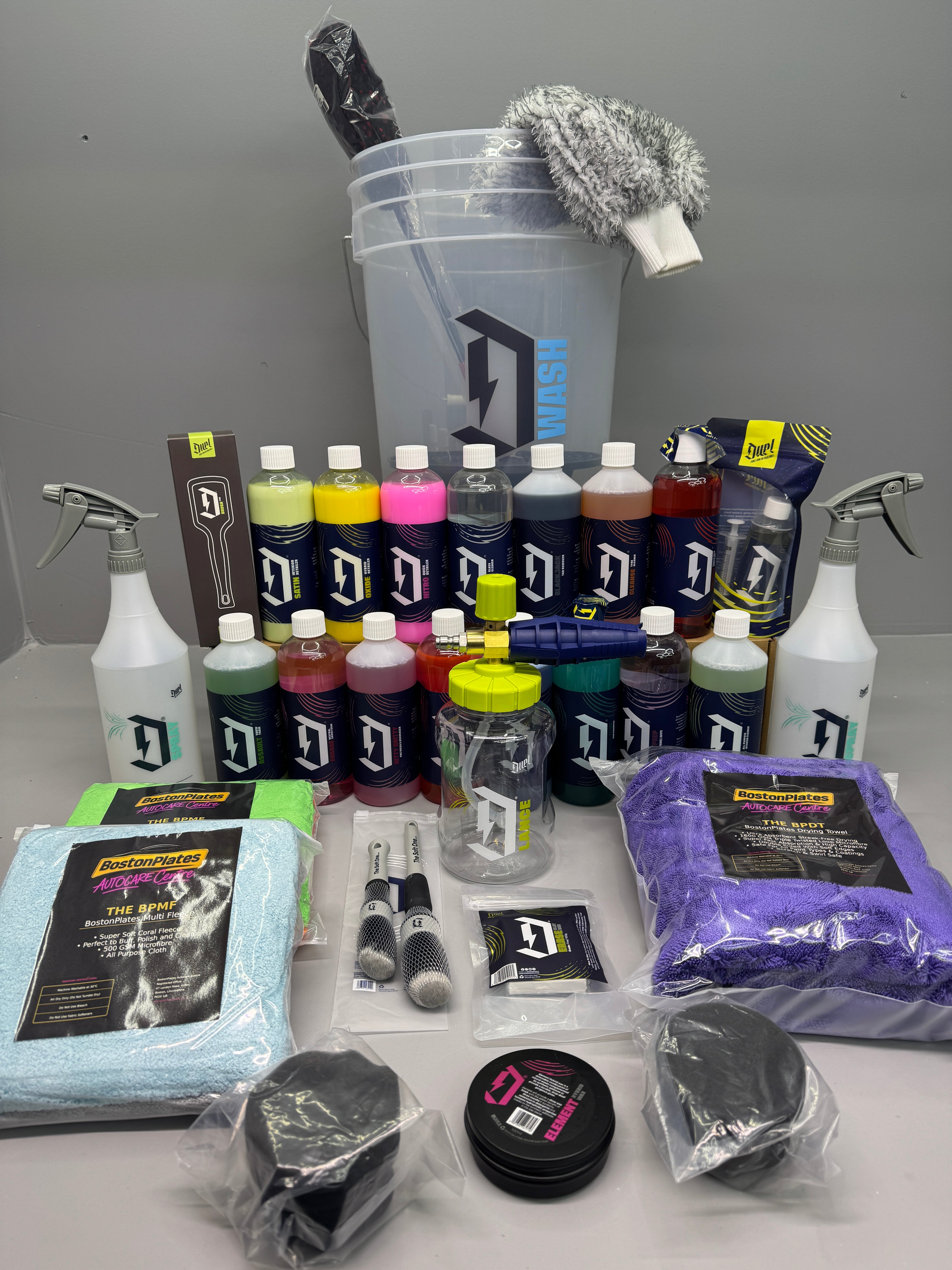 WIN a Show Winner - Ultimate Home Cleaning Kit Including Duel Autocare Products worth over £350