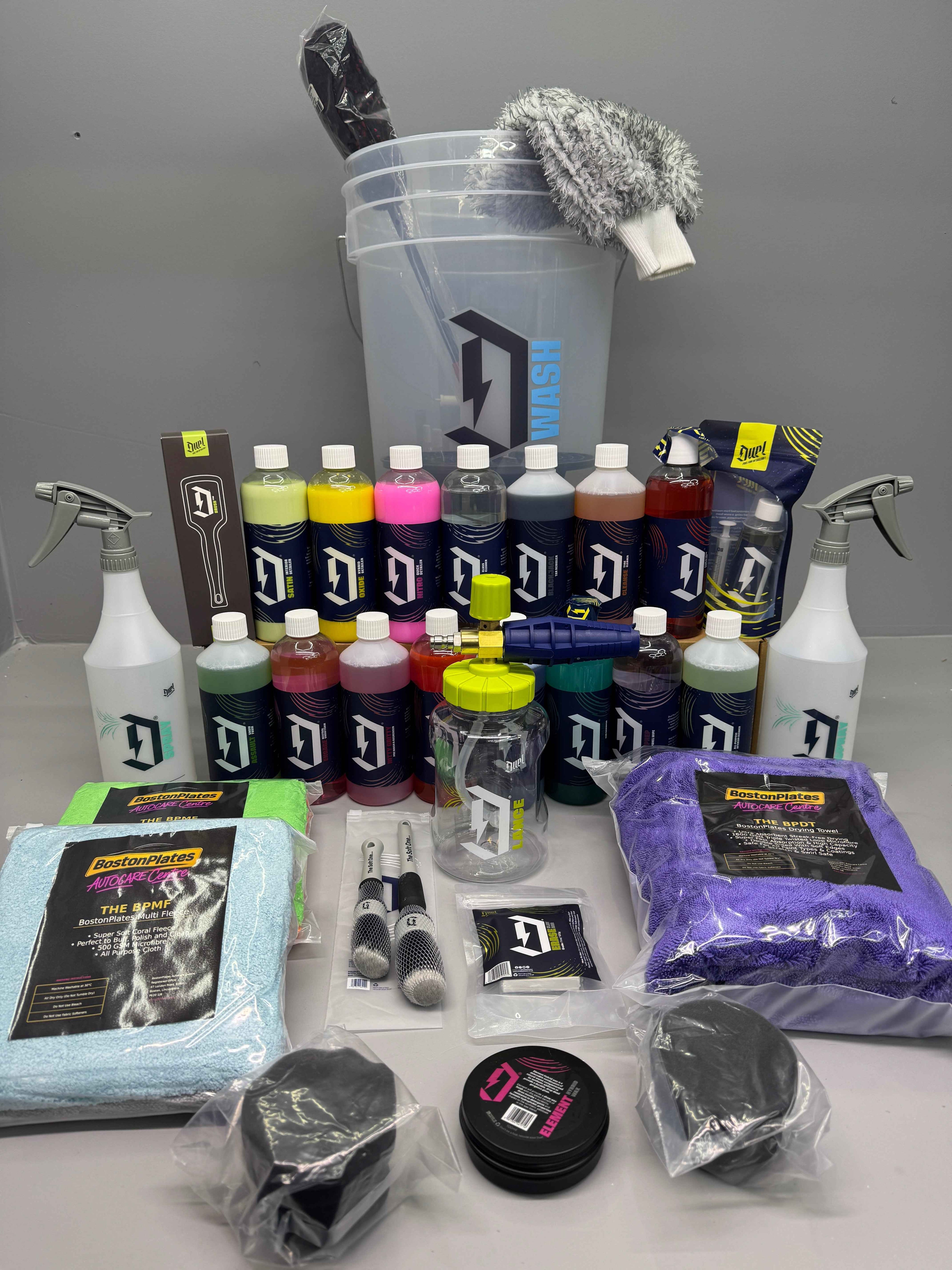 WIN A Show Winner - Ultimate Home Cleaning Kit Including Duel Autocare Products worth over £350