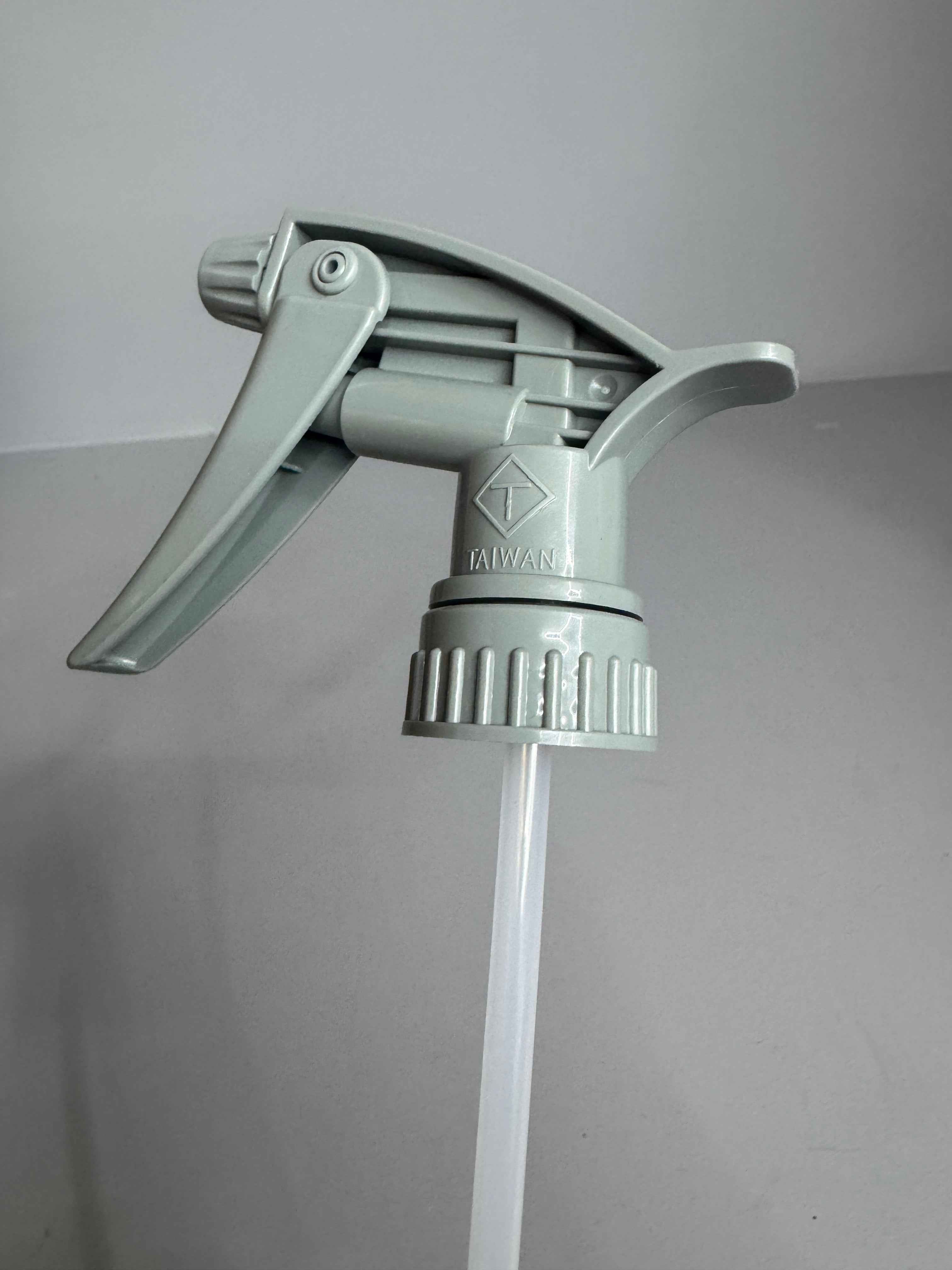 947ml Chemical Resistant Dilution Bottle with Trigger Spray - BostonPlates Autocare Centre