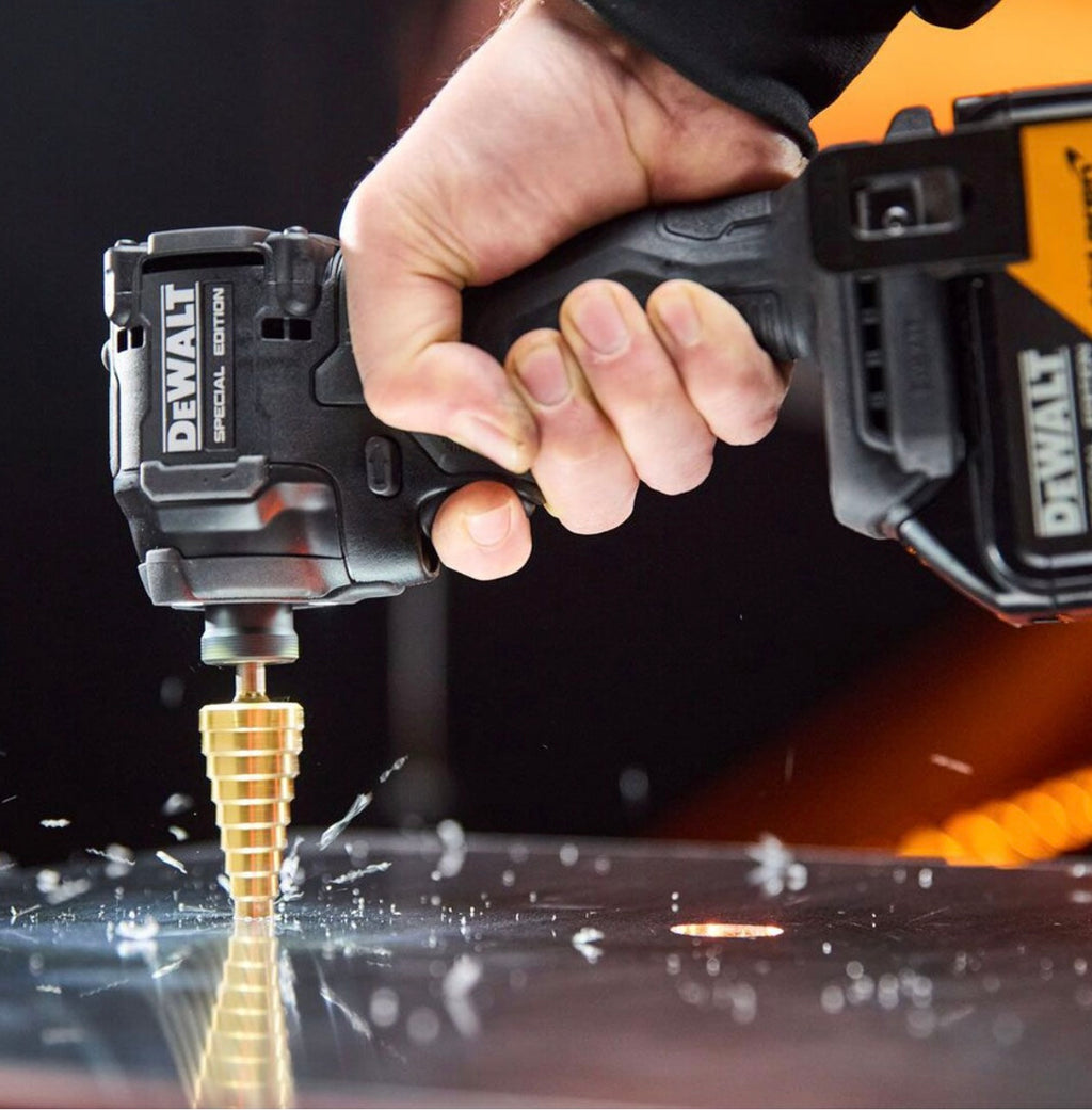 DEWALT x McLaren F1 Team 18V XR® Brushless Impact Driver - 2 x 5AH DEWDCF86MP2T
