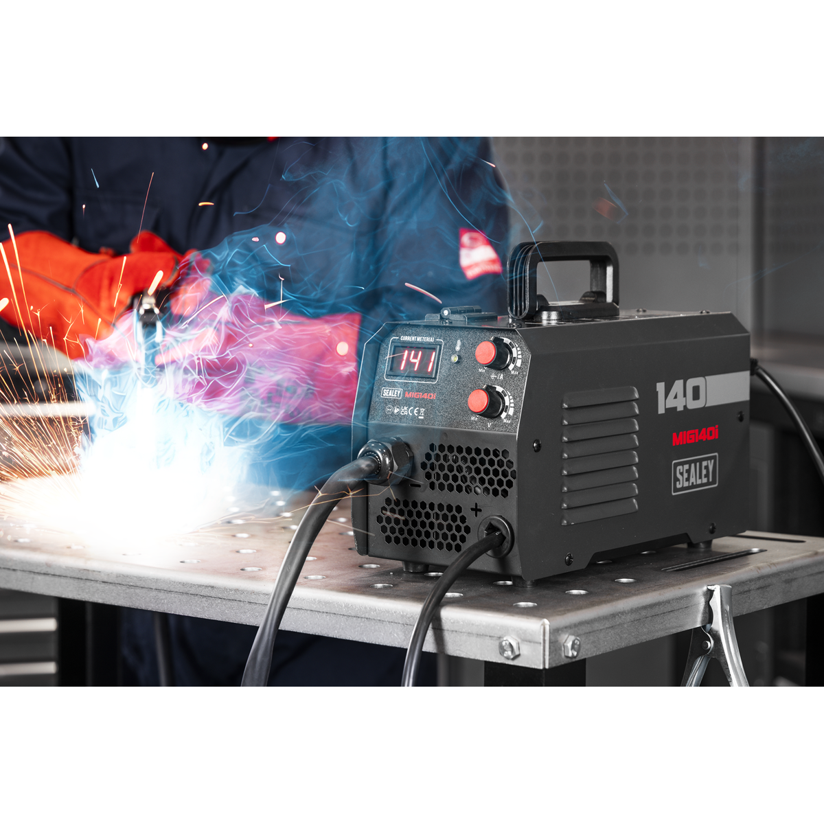 Sealey Flux Cored Gasless MIG Inverter Welder 140A MIG140i