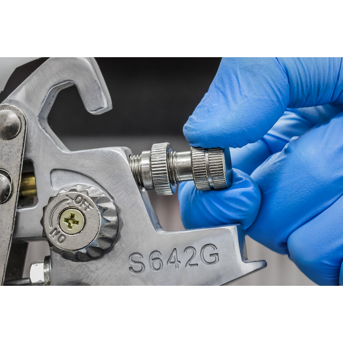 Sealey Siegen General-Purpose Gravity Feed Spray Gun 1.8mm Set-Up S642G