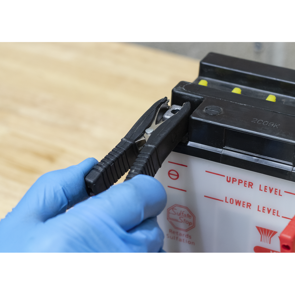 Sealey 12V Fully Automatic Battery Maintainer/Charger 4A SBC4