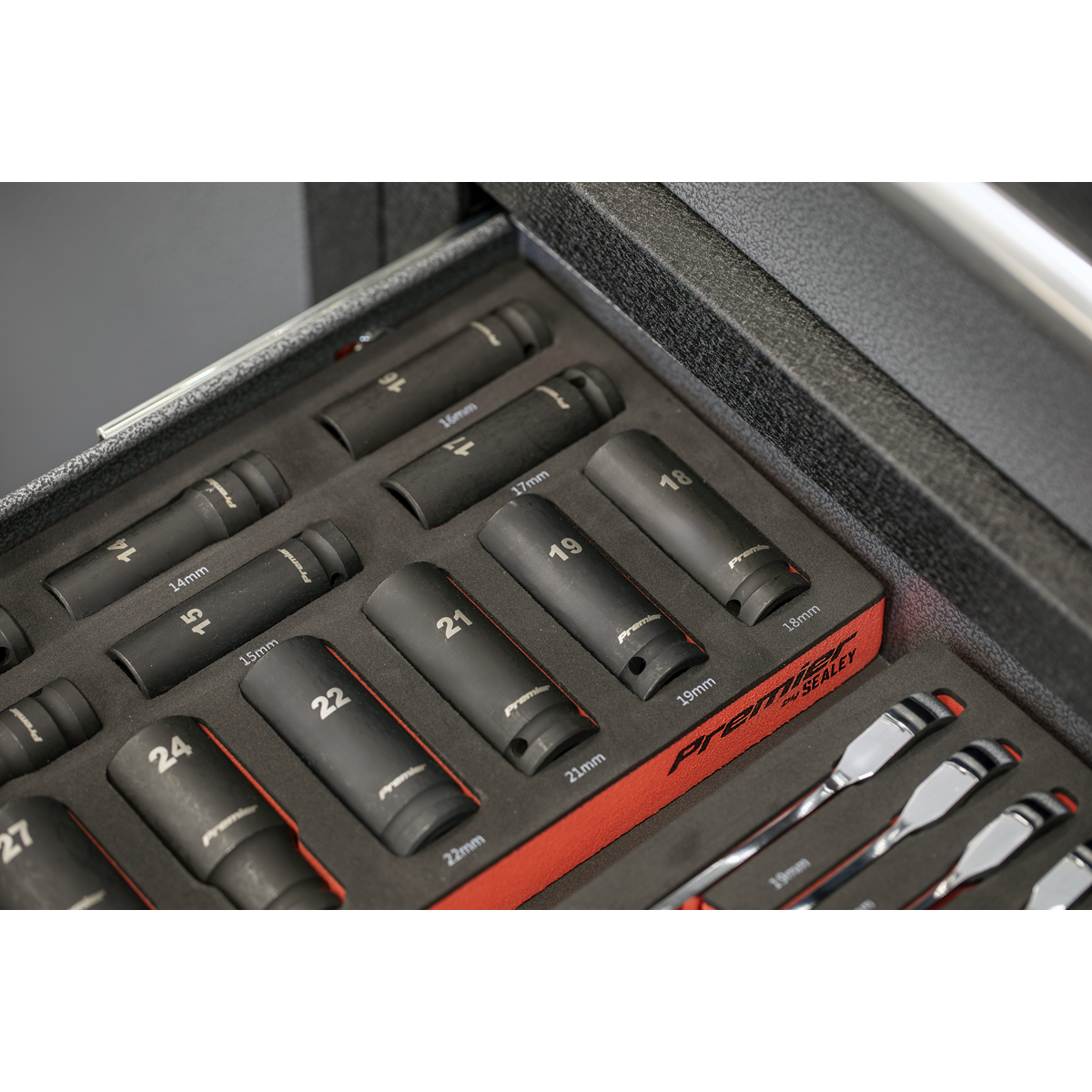 Sealey Premier Impact Socket Set with Tool Tray 1/2"Sq Drive 22pc TBT46