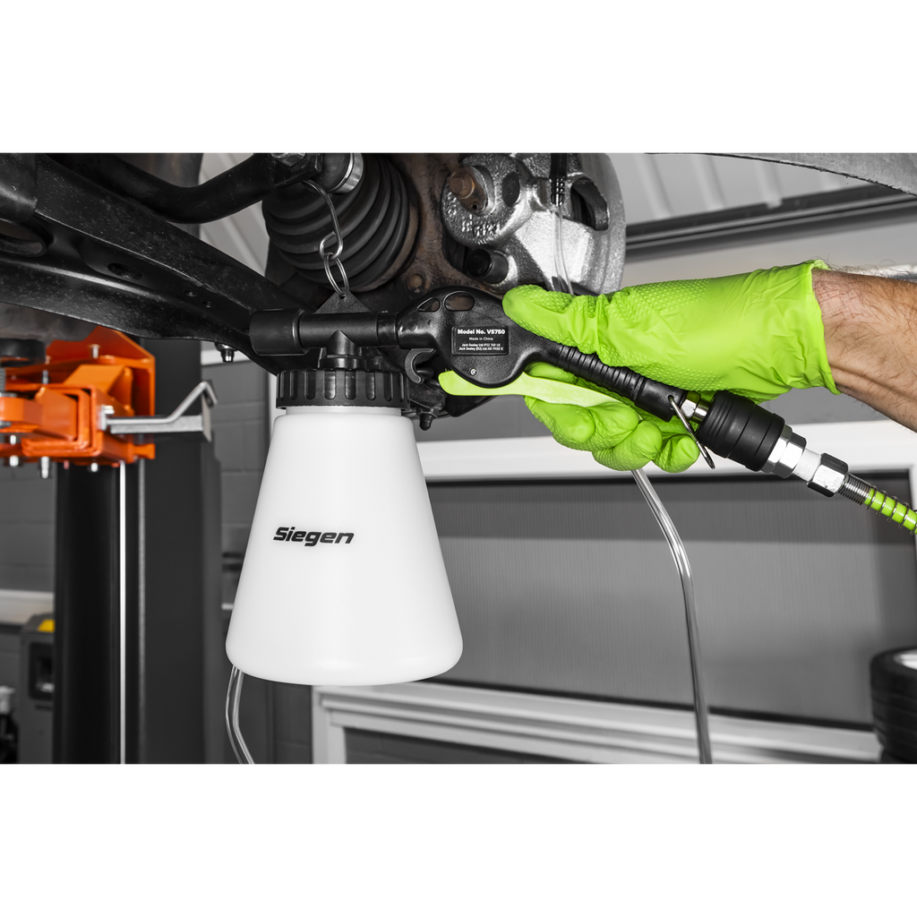 Sealey Siegen Pneumatic Vacuum Brake & Clutch Bleeder 750ml VS750 - BostonPlates Autocare Centre