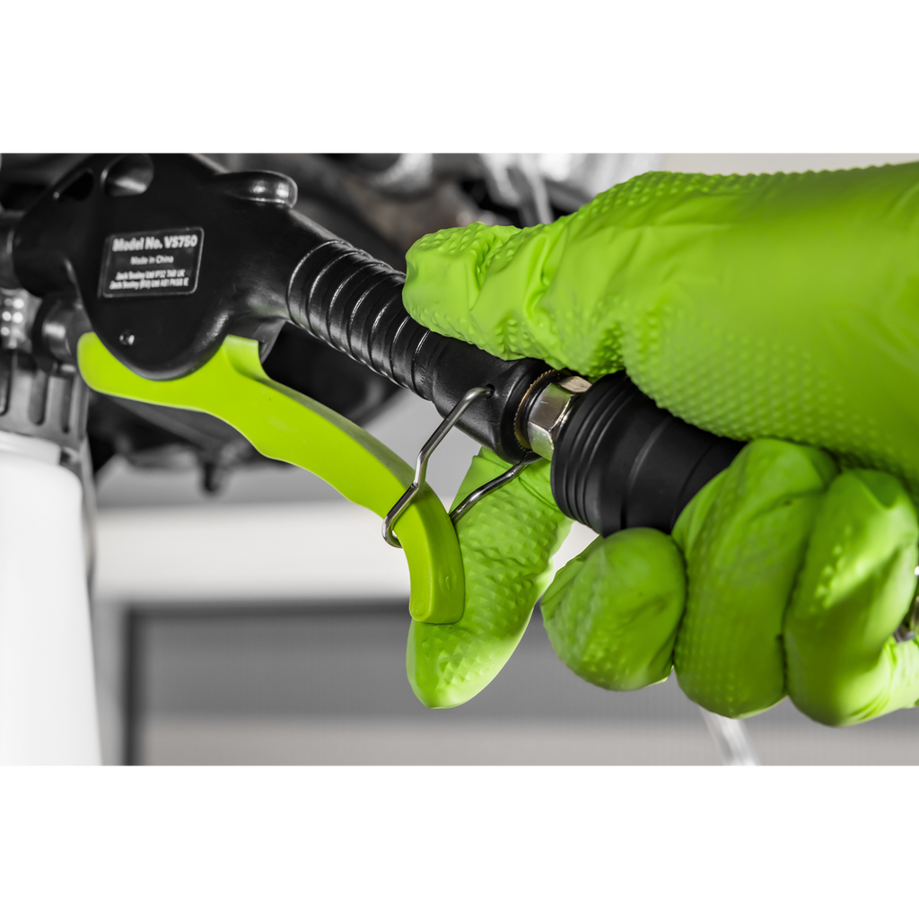 Sealey Siegen Pneumatic Vacuum Brake & Clutch Bleeder 750ml VS750 - BostonPlates Autocare Centre