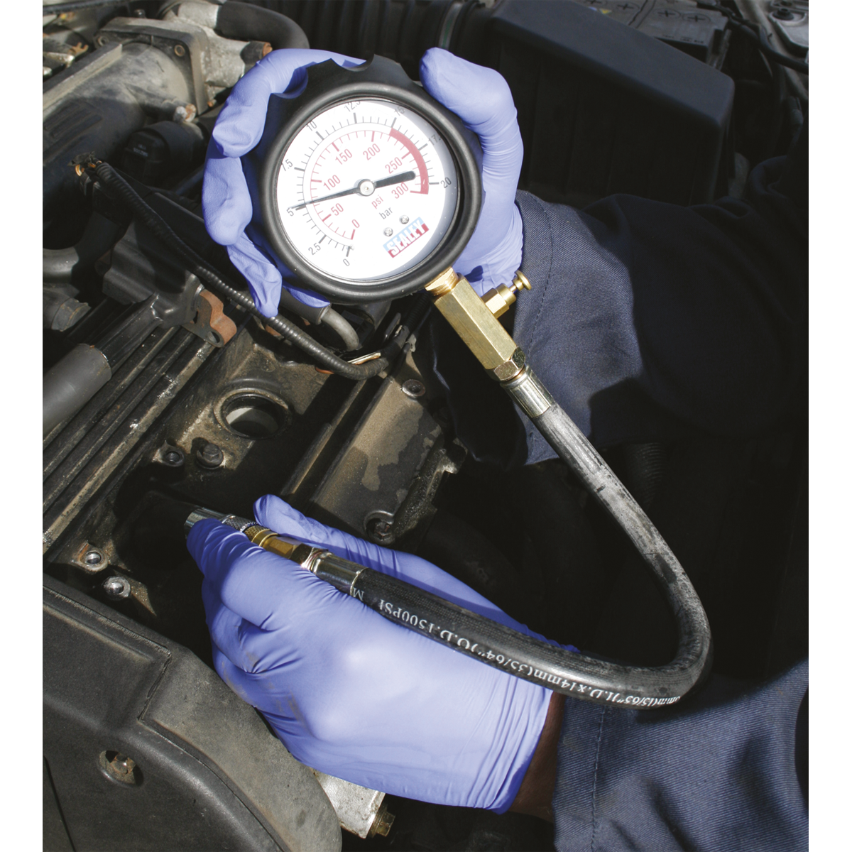 Sealey Petrol Compression Tester Deluxe Kit 6pc VSE300D