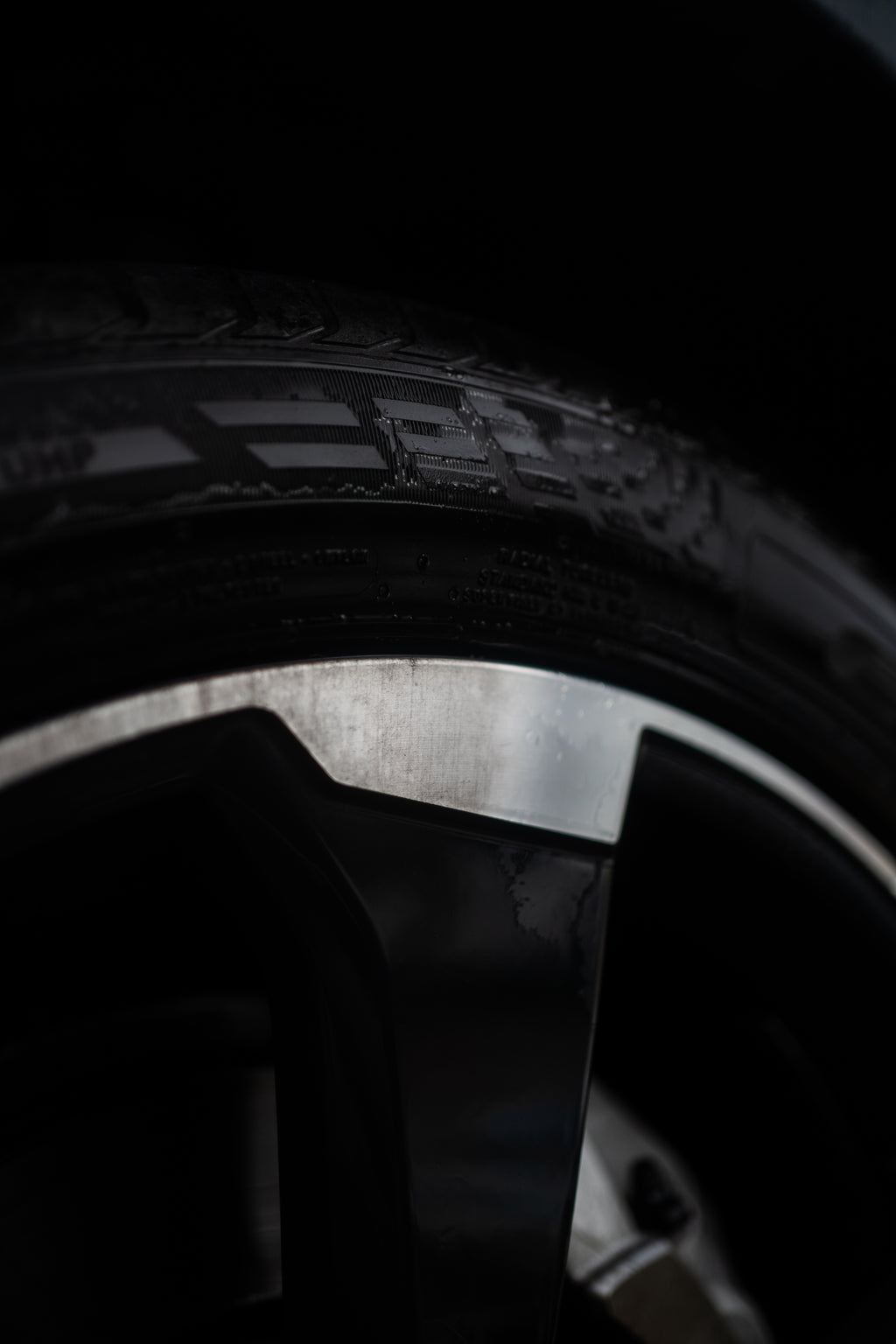 Duel Cleanse Tyre Cleaner - BostonPlates Autocare Centre