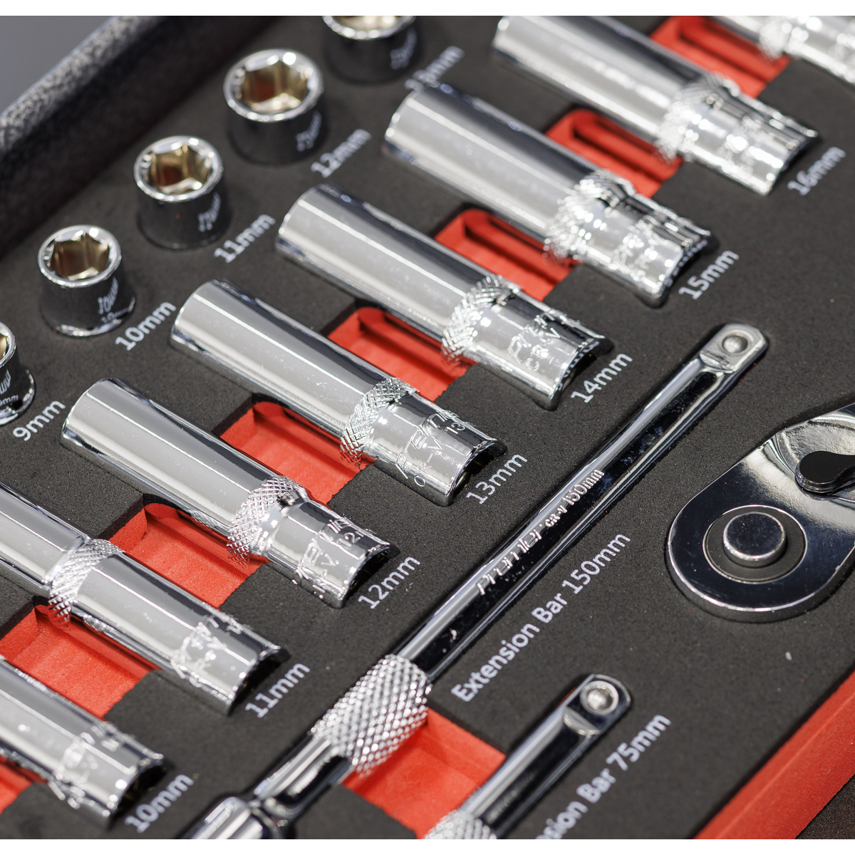 Sealey Premier Socket Set with Tool Tray 3/8"Sq Drive 32pc TBT41 - BostonPlates Autocare Centre