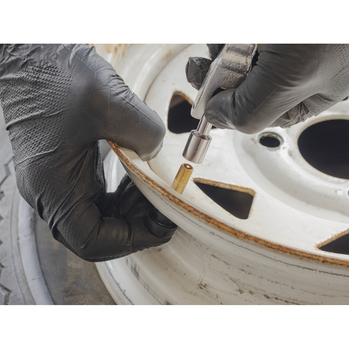 Sealey Tyre Valve Installer TST/TVI - BostonPlates Autocare Centre