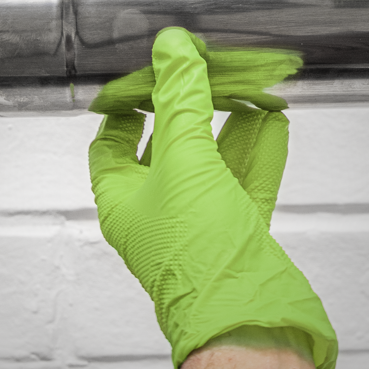 Sealey Diamond Grip Extra-Thick Nitrile Powder-Free, Gloves, Large - Pack of 50 SSP54L - BostonPlates Autocare Centre